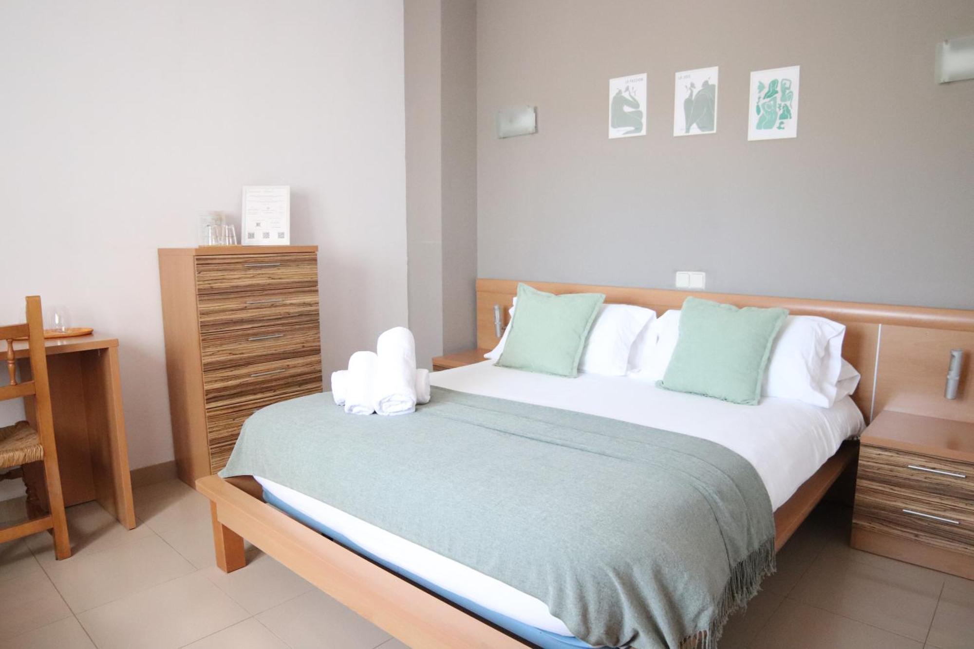 Hostal-Casa Rural Rosa-Nonna Siguenza Luaran gambar