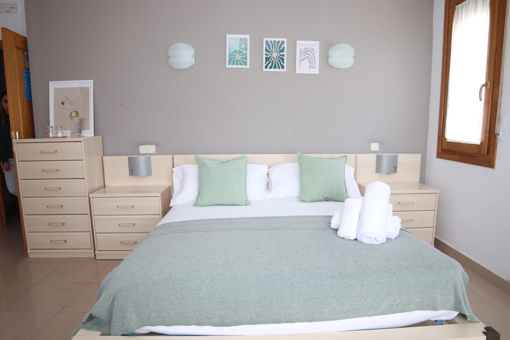 Hostal-Casa Rural Rosa-Nonna Siguenza Bilik gambar