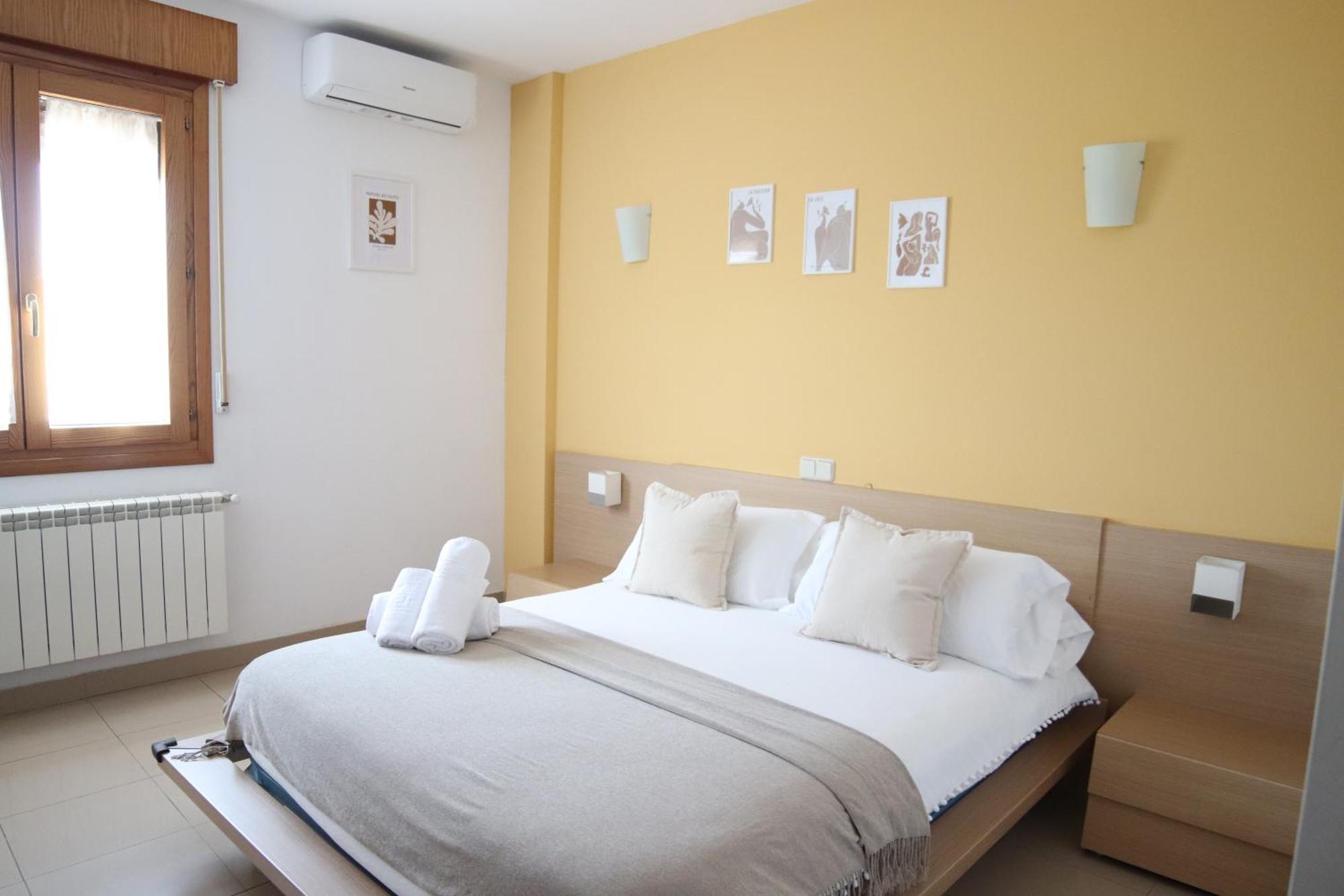 Hostal-Casa Rural Rosa-Nonna Siguenza Luaran gambar